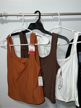Pink Rose Scoop Neck Tank Top in Rust Orange